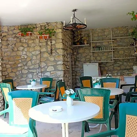 Couette-café Steinhaus 4*
