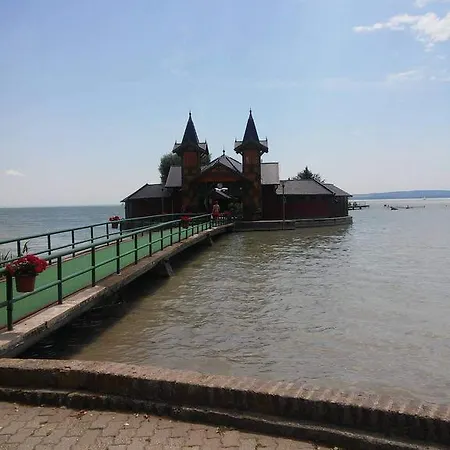 Steinhaus Bed & Breakfast 4*