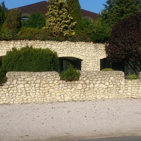 B&B Steinhaus